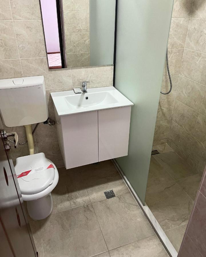Hotel Tata Si Fii Bechet Zewnętrze zdjęcie