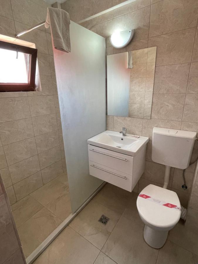 Hotel Tata Si Fii Bechet Zewnętrze zdjęcie